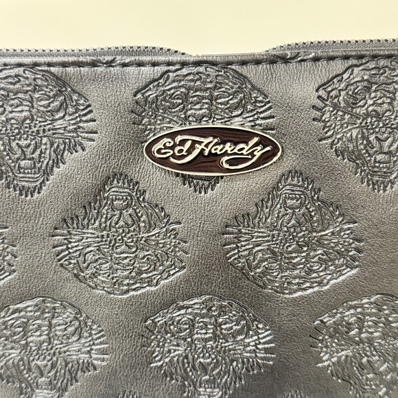 Ed Hardy Black Tiger Embossed Cosmetic Bag - Picture 4 of 11